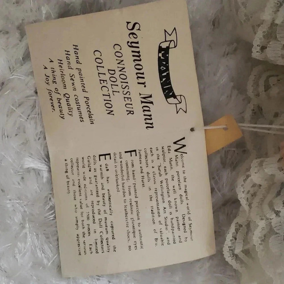 Seumour Mann doll collection Vintage Hand PAINTED porcelain Doll - Picture 3 of 5